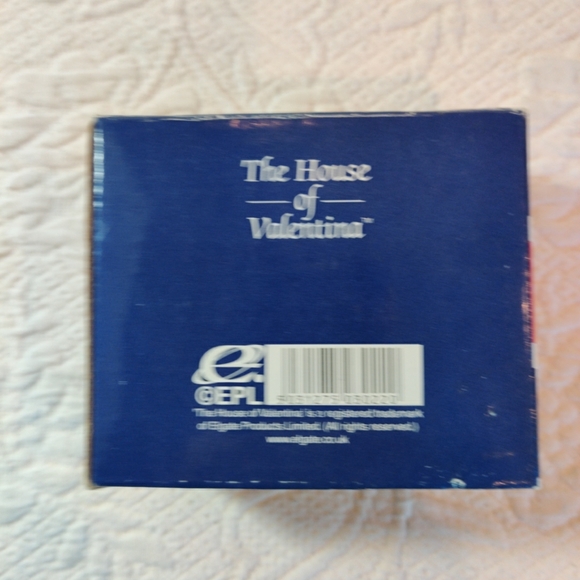 House Of Valentina Souvenir UK Post Box Salt And Pepper Shakers Set New Boxed - Picture 2 of 4